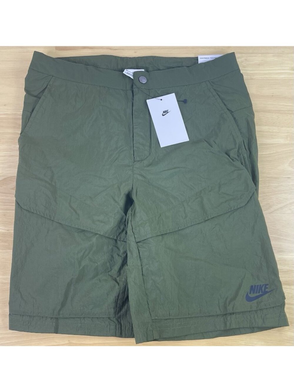 Nike Woven Utility Olive Green Cargo Shorts - DO6584-326 - Kids Size XL - NWT